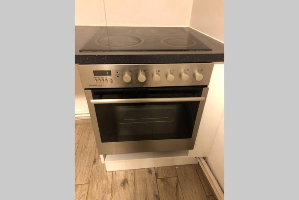 Gemuetliche 3-Zkb Wc Souterrainwohnung In Bestlage Hamburg Dış mekan fotoğraf