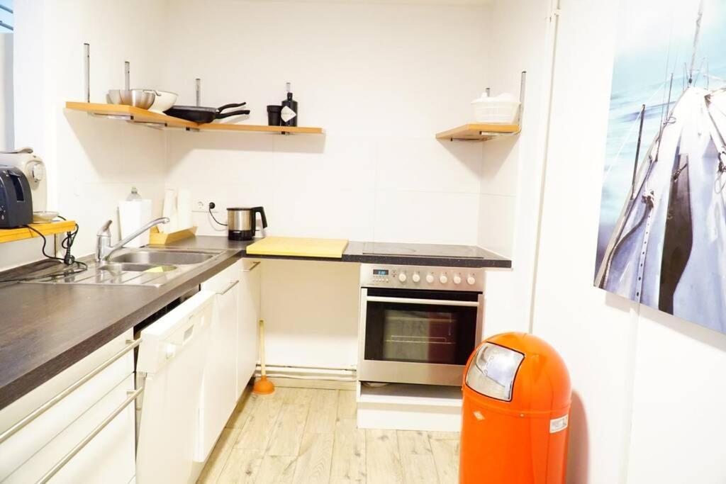 Gemuetliche 3-Zkb Wc Souterrainwohnung In Bestlage Hamburg Dış mekan fotoğraf
