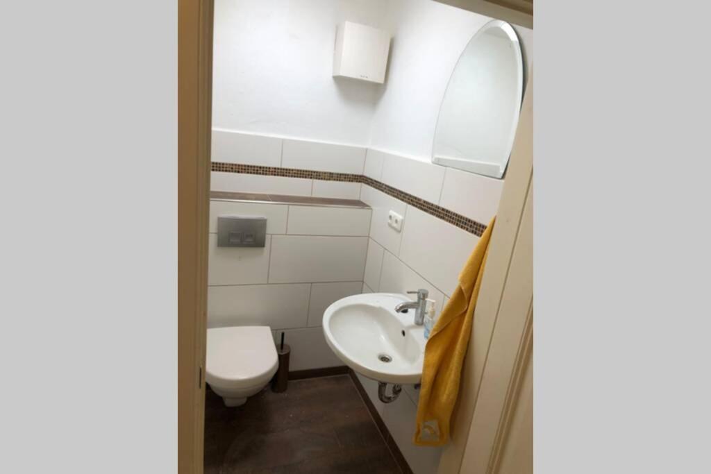 Gemuetliche 3-Zkb Wc Souterrainwohnung In Bestlage Hamburg Dış mekan fotoğraf