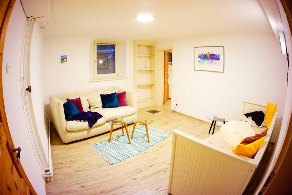 Gemuetliche 3-Zkb Wc Souterrainwohnung In Bestlage Hamburg Dış mekan fotoğraf