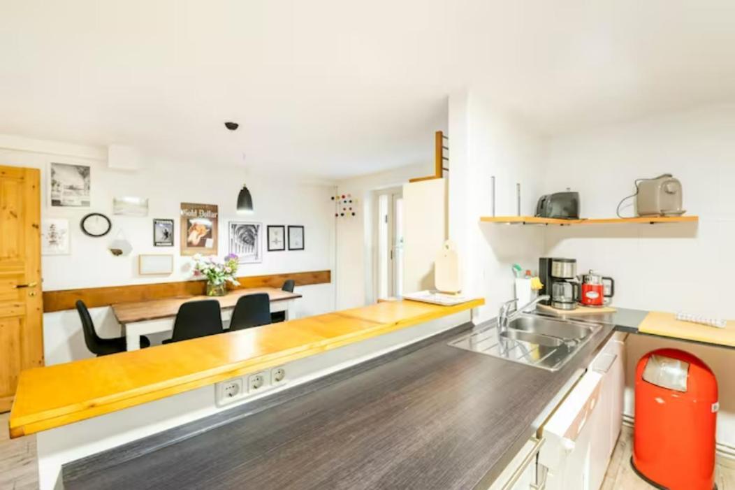 Gemuetliche 3-Zkb Wc Souterrainwohnung In Bestlage Hamburg Dış mekan fotoğraf