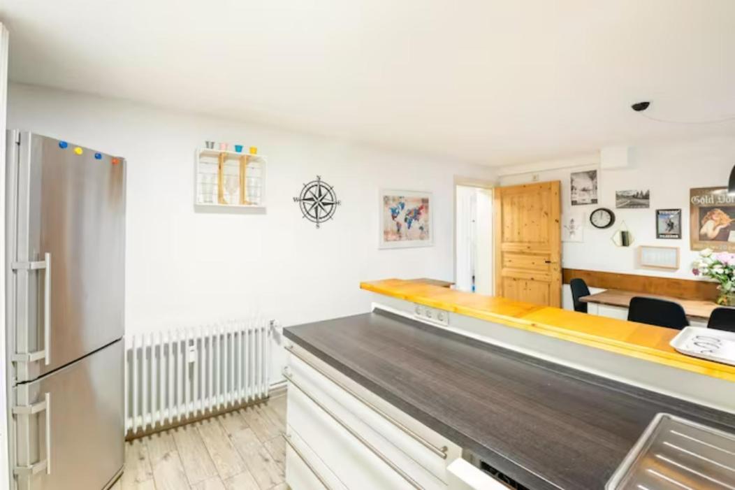 Gemuetliche 3-Zkb Wc Souterrainwohnung In Bestlage Hamburg Dış mekan fotoğraf