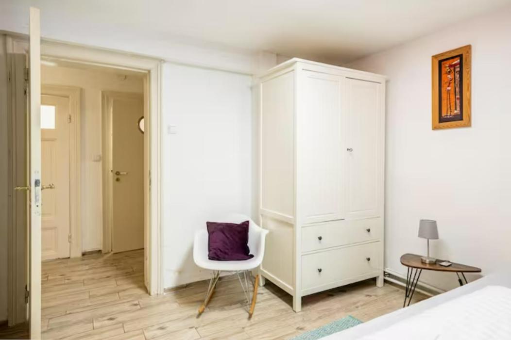Gemuetliche 3-Zkb Wc Souterrainwohnung In Bestlage Hamburg Dış mekan fotoğraf